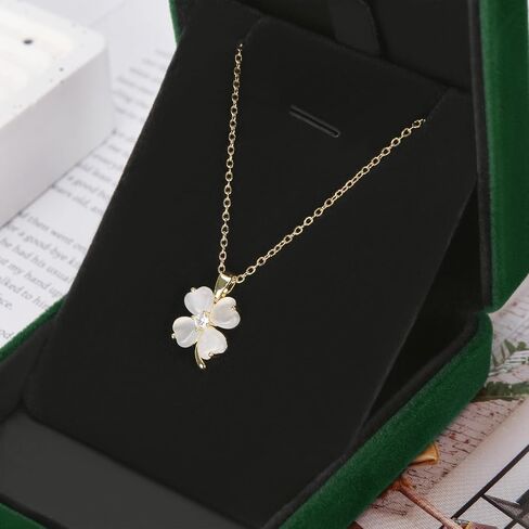 2 Pieces Metal Velvet Necklace Pendant Gift Box, Small Jewellry Storage Display Case for Women for Wedding Engagement Birthday Anniversary (Black) in Saudi Arabia