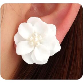 Rrdaily Boho Acrylic Pearl Flower Stud أقراط للنساء مبالغة بيضاء كاميليا إسقاط الأقراط الراتنجات الحلوة