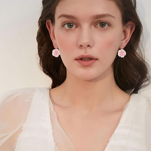 Handmade Bohemian Aesthetic Dainty Acrylic Flower Petal Leverback Earrings Sparkly 14K Gold Floral Dangle Drop Earrings for Women in Kuwait