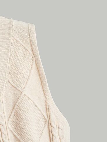 Sweatyrocks المرأة الأساسية بلا أكمام ضد زر سترة سترة سترة أمامية in Saudi Arabia