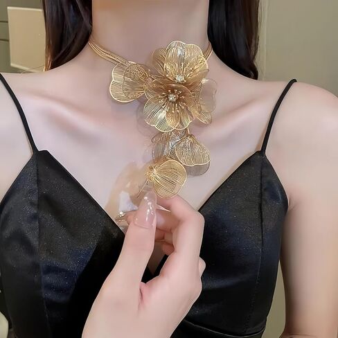 Vintage Floral Layered Necklace for Women Designer Flower Metal Tassel Fringe Y-shaped Large Filigree 3D Boho Hawaiian Big Petals Vacation Chic Oversized Statement Fashion Jewelry in Saudi Arabia