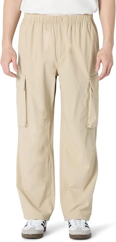 Amazon Essentials Men's Loose-Fit Lightweight Stretch Parachute Pant in Saudi Arabia