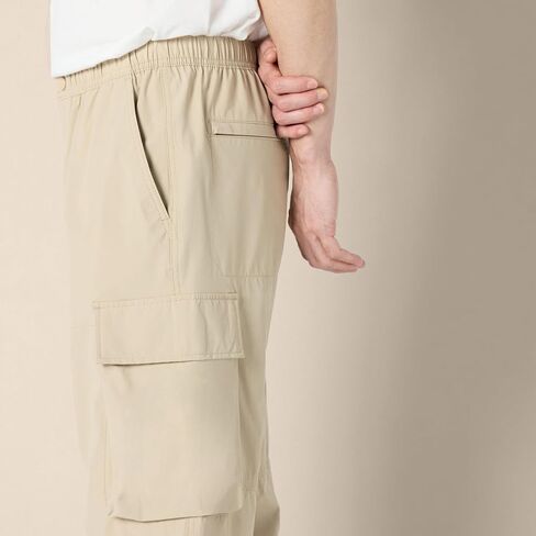 Amazon Essentials Men's Loose-Fit Lightweight Stretch Parachute Pant in Saudi Arabia