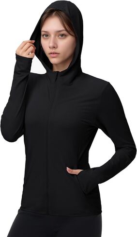 Isnowoood Women UPF 50+ حماية من أشعة الشمس واقي من الطفح الجلدي ، UV SPF سترة هوديي الأكمام الطويلة ، والقمصان الخفيفة في الهواء الطلق in Kuwait