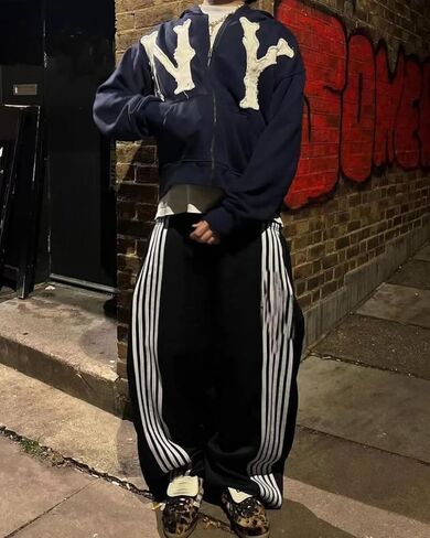 Y2k Hoodie Men Zip Up Graphic Hoodies Y2k Jacket Letter Embroidered Hoodie Hip Hop Streetwear Aesthetic Sweatshirts in Saudi Arabia
