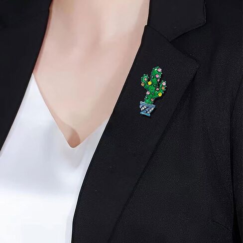 Rhinestone Flower Brooch 18K Gold Plated Flower Floral Brooch Elegant Pearl Lapel Pin Costume Jewelry Thanksgiving Day Birthday Wedding Gifts for Mom Wife in Kuwait