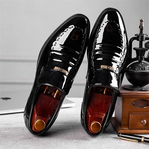 Men's Vintage High Gloss Slip On Dress Loafer Shoes Formal Business Pointed Toe Patent Leather Loafers in Saudi Arabia