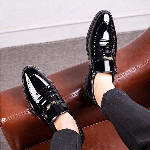 Men's Vintage High Gloss Slip On Dress Loafer Shoes Formal Business Pointed Toe Patent Leather Loafers in Saudi Arabia