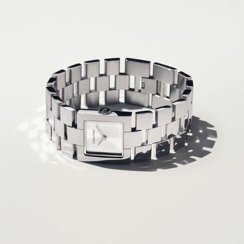 Calvin Klein Women's CK Meridian - 22mm 2H Quartz Slim Watch - Stainless Steel Bracelet - Minimalistic Stylish Timepiece - Premium Fashion - Gift for Her in Saudi Arabia