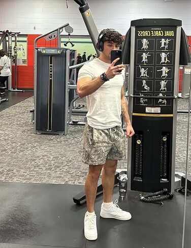 Mens Camo Quick-Dry Mesh Gym Shorts with Tree Graphic Print Lightweight Athletic Workout Shorts,Breathable for Running in Saudi Arabia