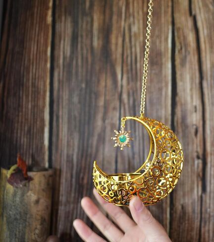Moon Shape Hanging Tealight Holder, Metal Moon Candle Holder with Chain & Hook, Iron Tea Light Candle Holder Decoration for Home and Garden (Gold) in Saudi Arabia