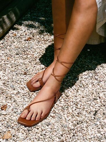 الدانتيل النسائي حتى الصنادل سترابي فلاتس مصارع الالتفاف in Kuwait