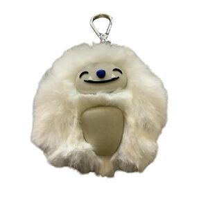 Bath and Body Works White Yeti Pom Pocketbac Hand Sanitzer Holder
