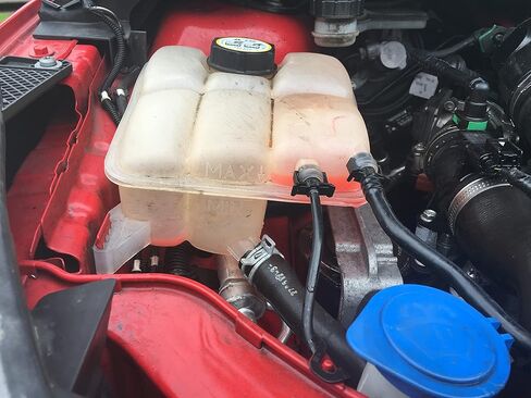 غطاء زجاجة خزان سائل لغسالة الزجاج الأمامي من OTUAYAUTO، بديل لسيارة GMC شيفروليه كاديلاك بويك - OEM#: 12767700، 13227300 in Saudi Arabia