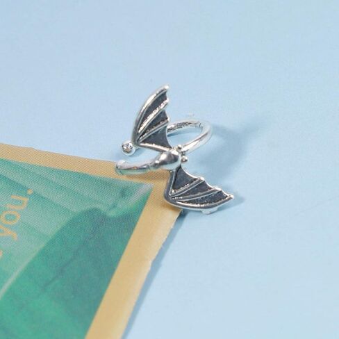 Gothic Bat Cuff Earrings Silver Bat Ear Cuffs Non Pierced Earrings Punk Animal Earrings Cool Vampire Earrings Jewelry for Women (Silver) in Saudi Arabia