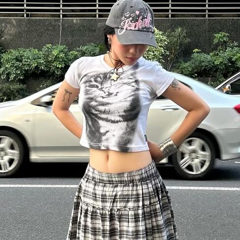 Graphic Tees Y2k Baby Tee Teens 2000s Vintage T Shirts Emo Grunge Printed Summer Crop Tops 2024 in Kuwait