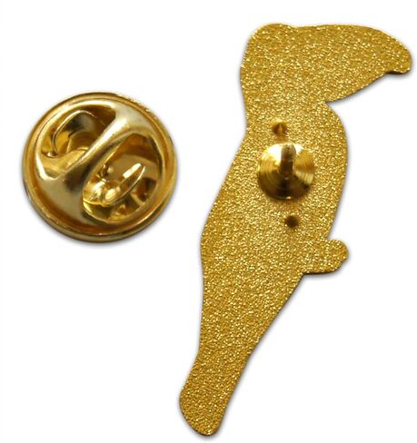 Novel Merk Bird – Flying Animal Lapel Pin, Hat Pin & Tie Tack Set - with Clutch Back in Kuwait