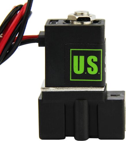 -جديد- صمام الملف اللولبي 1/4 بوصة مغلق عادة (NC) 12VDC نايلون (بوليمر جديد محسن مقاوم للتشقق) غطاء أزرق من شركة U.S. Solid in Kuwait