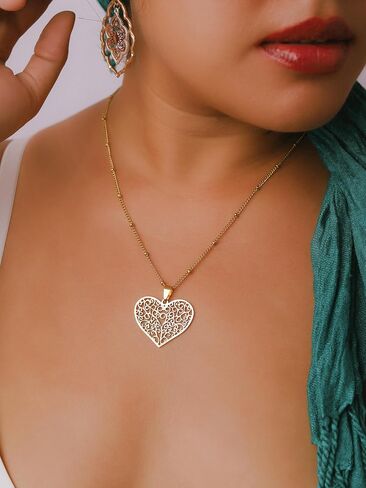 MINACHI Gold Plated Stainless Steel Geometric Pendant Chain Necklace, Vintage Fashion Statement Jewelry Gift for Women in Kuwait
