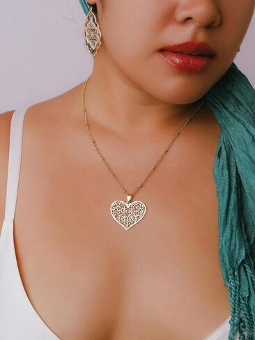 MINACHI Gold Plated Stainless Steel Geometric Pendant Chain Necklace, Vintage Fashion Statement Jewelry Gift for Women in Kuwait