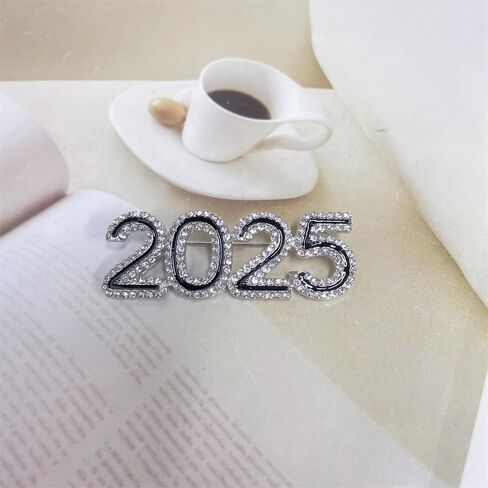 2025 أحجار الراين ، دبابيس دبابيس دبابيس رقيقة عام جديد بروش كلاسيكي لعيد الميلاد للنساء للنساء الرجال اللامعين دبابيس طية صدر السترة أنيقة بدلة قميص ملحقات ملحقات ملحقات المجوهرات المجوهرات in Kuwait