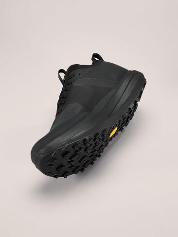 Arc'teryx Sylan GTX Men's Running Shoes | Waterproof and Breathable Gore-Tex Trail Shoe with Rocker Midsole for Speed in Kuwait