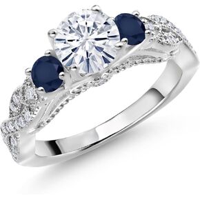 Gem Stone King 925 Sterling Silver White Moissanite و Blue الياقوت الخاتم للنساء | 1.37 CTTW | جولة 6mm و 3mm | الأحجار الكريمة المولد | متوفر في الحجم 5 ، 6 ، 7 ، 8 ، 9