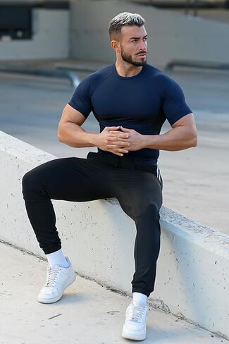 Men's Muscle Fit Tech Tees - Moisture-Wicking, Compression, Breathable Mesh in Kuwait