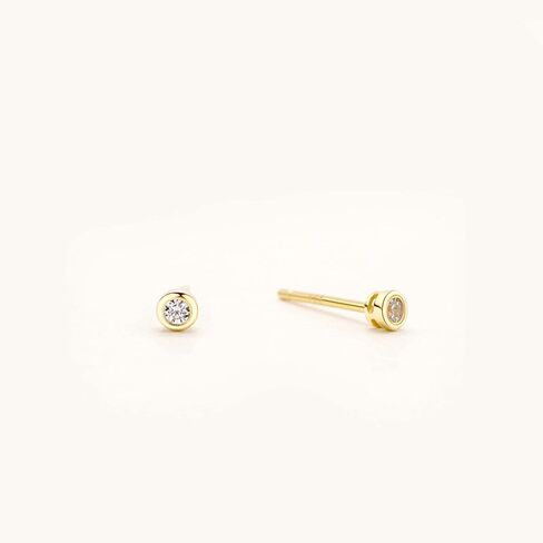 14K GOLD مطلي 925 Sterling Silver Zirconia Zirconia Round Round Action Stud ، 2mm to 4mm Stone in Kuwait