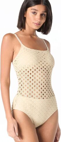 Carmen Marc Valvo Women's Standard Scoop Neck One Piece in Saudi Arabia