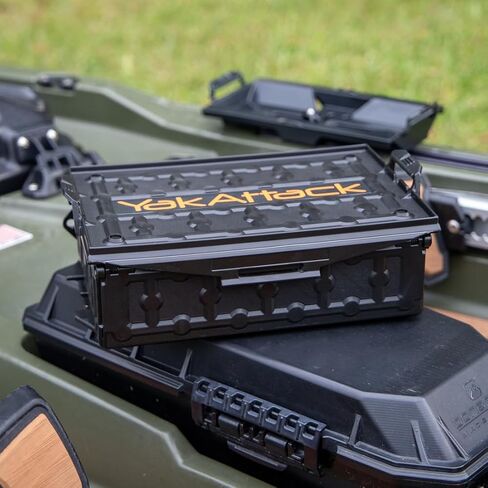 صندوق تخزين معدات الصيد YakAttack TracPak القابل للتكديس، سفينة حربية رمادية - صندوق واحد (SSO-1003-BG) | ملحقات صيد الكاياك in Saudi Arabia
