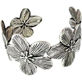 Gold Cuff Bracelets for women,Vintage Gold Flower Butterfly Bracelet Trendy Boho Wide Open Cuff Bangles Bracelets Chunky Gold Statement Bangle Jewelry