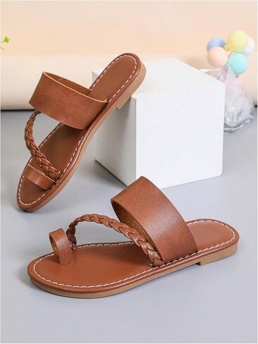 شقق الجلود الفتاة الفتاة Gorglitter Strappy Sandal لطيف مضفر خاتم أخمص القدم in Kuwait