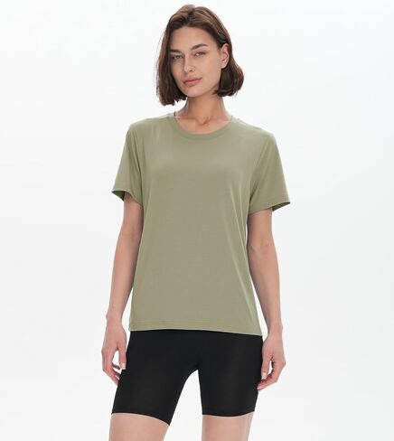 BAMBOO COOL Women's T Shirts Classic Short Sleeve Fit Tops for Women Casual Fitted Tees in Kuwait