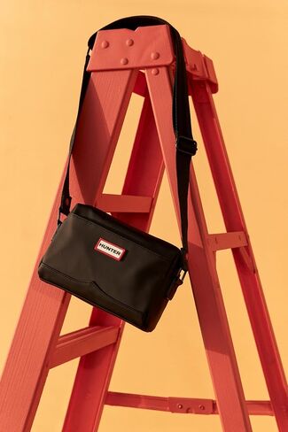 Hunter Unisex's Everyday Crossbody Bag in Saudi Arabia