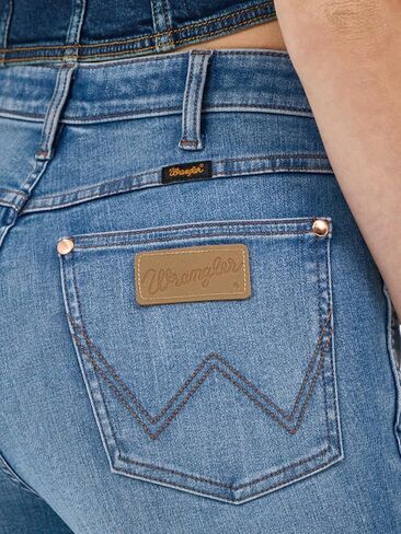 Wrangler Women's X Lainey Wilson Boot Huggers in Saudi Arabia