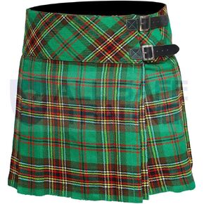 KILT for Women - تنورة من الزبدة النسائية الاسكتلندية ، تصميم ترتان مطوي مع إغلاق مشبك جلدي قابل للتعديل in Kuwait