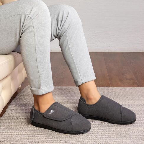 Men's Memory Foam Diabetic Slippers with Adjustable Closure, Extra Wide Comfy Warm Plush Fleece Arthritis Edema Swollen Diabetic House Shoes Machine Washable with Anti Slip Sole in Kuwait