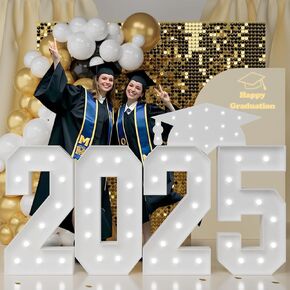 فئة زخارف التخرج من 2025: 4ft أرقام سرادق كبيرة 2025 زخرفة حفلة التخرج ، علامة أعلى علامة لحفل الخريج في مدرسة مرحلة ما قبل المدرسة الثانوية الخلفية الرغوة البيضاء
