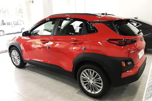 AUTOCLOVER Tape-On Rain Guards Window Visors 6 Pcs Set for Hyundai The All New Kona 2024 2025 / Window Deflectors, Out-Channel Vent Shades (Smoked) in Saudi Arabia