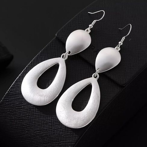 Trendy Gold Silver Geometric Dangle Earrings Geometric Statement Earrings for Women Modern Simply Alloy Drop Earrings Lightweight Jewelry in Kuwait