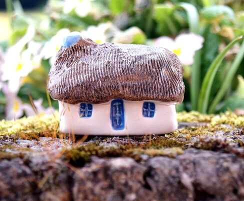 Handcrafted Ceramic House Tin Bothy Rustic Homedecor Gift Scoltand (Heather Thatch) in Saudi Arabia