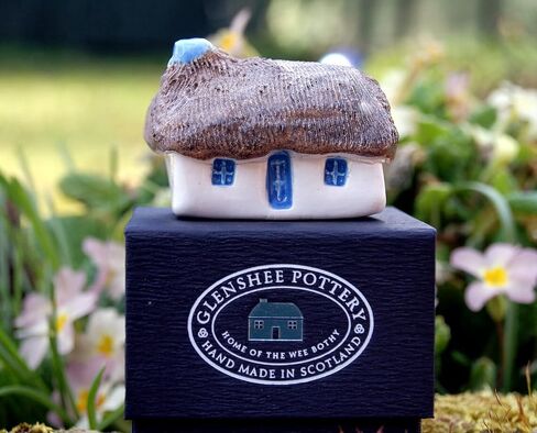 Handcrafted Ceramic House Tin Bothy Rustic Homedecor Gift Scoltand (Heather Thatch) in Saudi Arabia