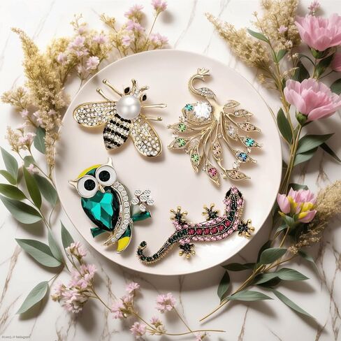 4 Pcs Vintage Crystal Brooch Set for Women – Elegant Rhinestone Pins for Coats, Dresses, Scarves – Retro Brooch Jewelry for Girls & Women in Kuwait