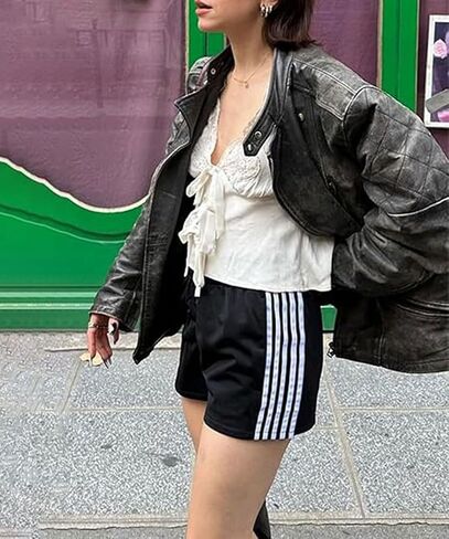 Women Athletic Sweat Shorts Side-Striped Y2k Summer Elastic Waist Workout Loose Wide Leg Lounge Shorts with Pockets in Kuwait