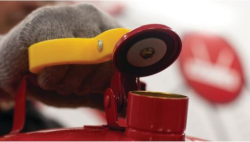 Eagle UI-50-FS Red Galvanized Steel Type I Gasoline Safety Can with Funnel, 5 gallon Capacity, 13.5" Height, 12.5" Diameter,Red/Yellow in Kuwait