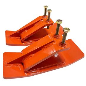 2pcs Tractor Bucket Protector Heavy Duty Steel Snow Plow Attachments Skid Edge Protector Turf Tamer Skid Protector with Double Lock Nuts and Bolts