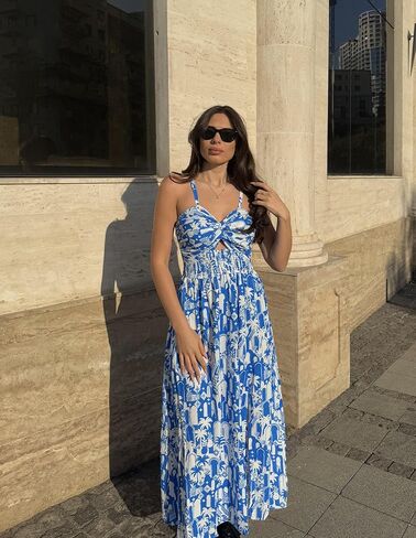 GRACE KARIN 2025 Women's Summer Spaghetti Strap Maxi Dress Smocked Floral Dress Sleeveless Boho Beach Sundress with Pockets in Saudi Arabia