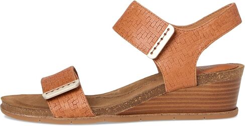 Sofft Women's Verdi II Wedge Sandal, Luggage Woven, 6.5 in Saudi Arabia