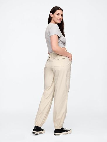 GAP Women's Downtown Cargo Jogger in Kuwait